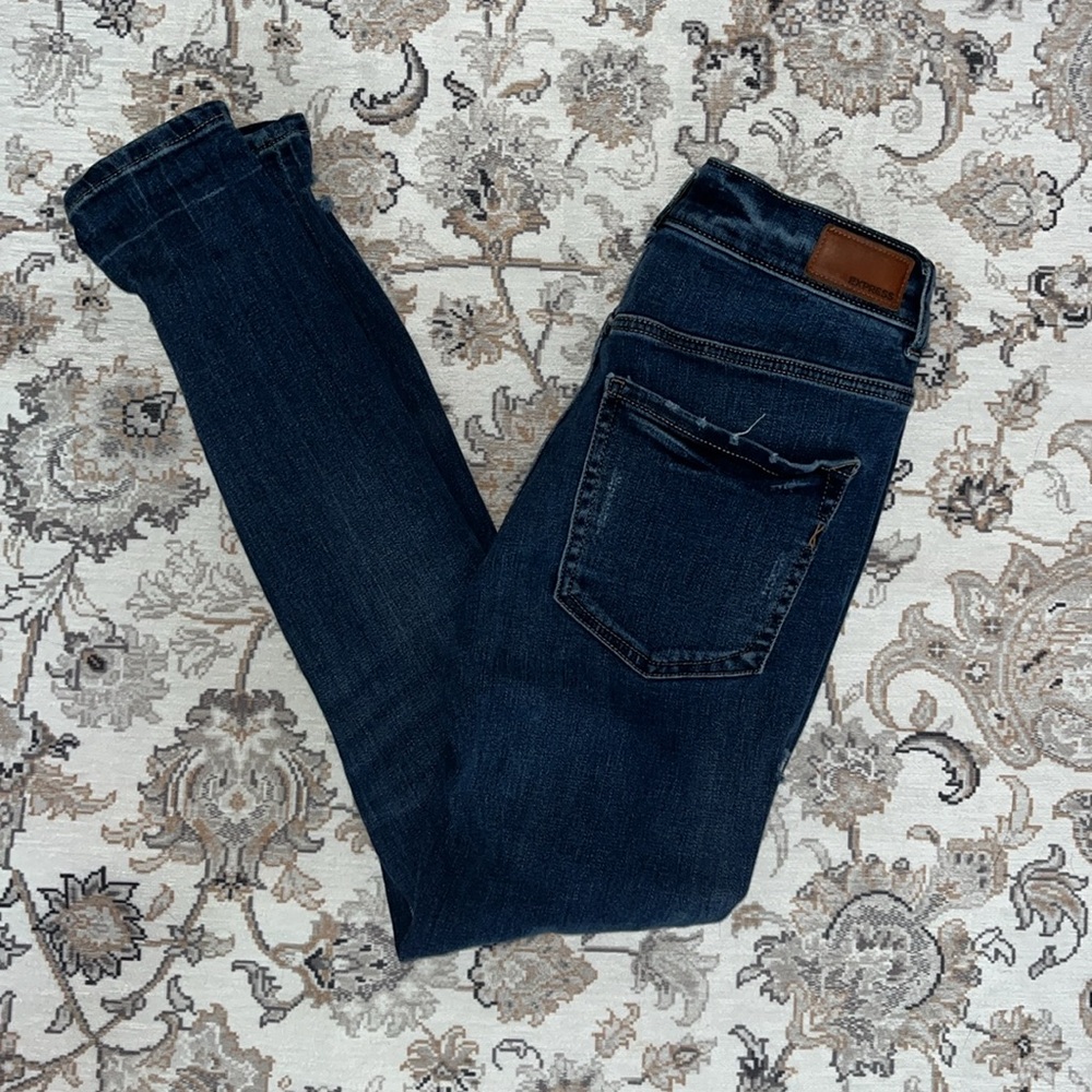Express Jeans - Picture 3 of 3
